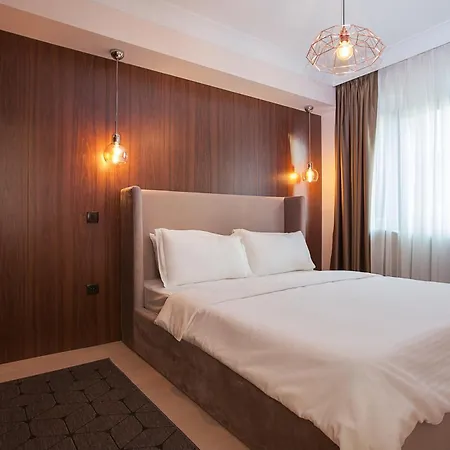 Gm Skyview Luxury Flatiron سكوبجي