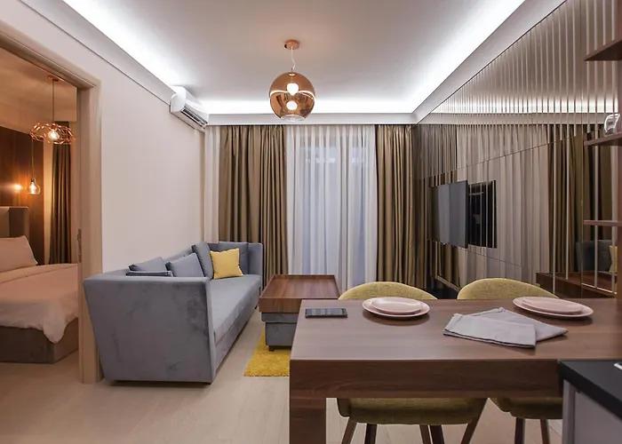 Gm Skyview Luxury Flatiron *