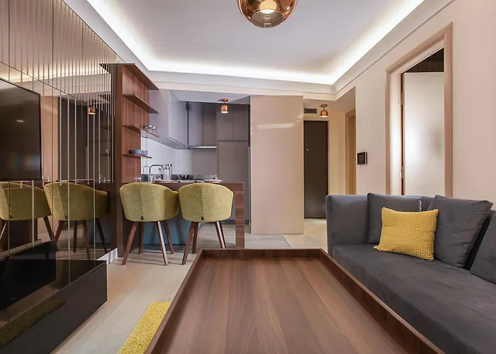 Gm Skyview Luxury Flatiron *